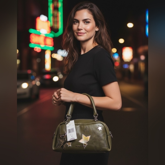 Michael Kors Olive Star-Embellished Women's Bag - Picture 6 of 10